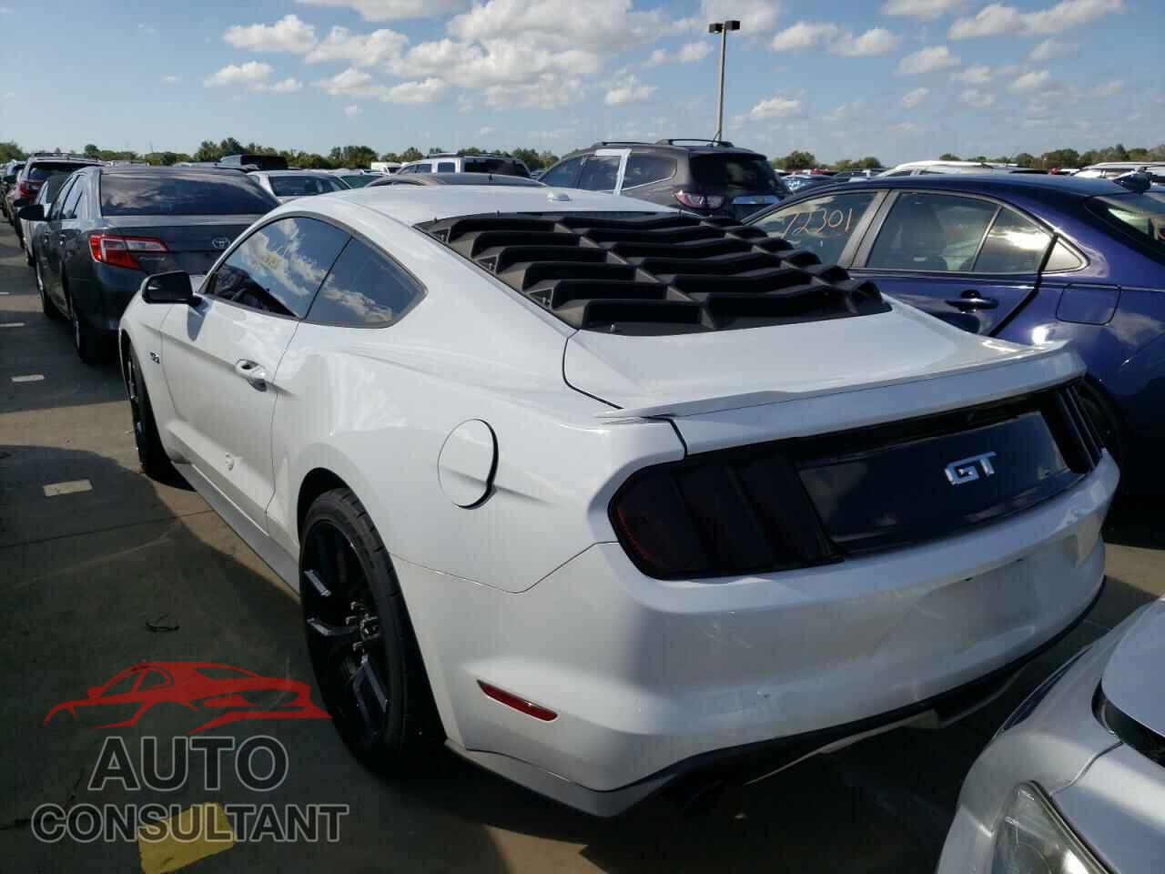 FORD MUSTANG 2017 - 1FA6P8CF2H5335110
