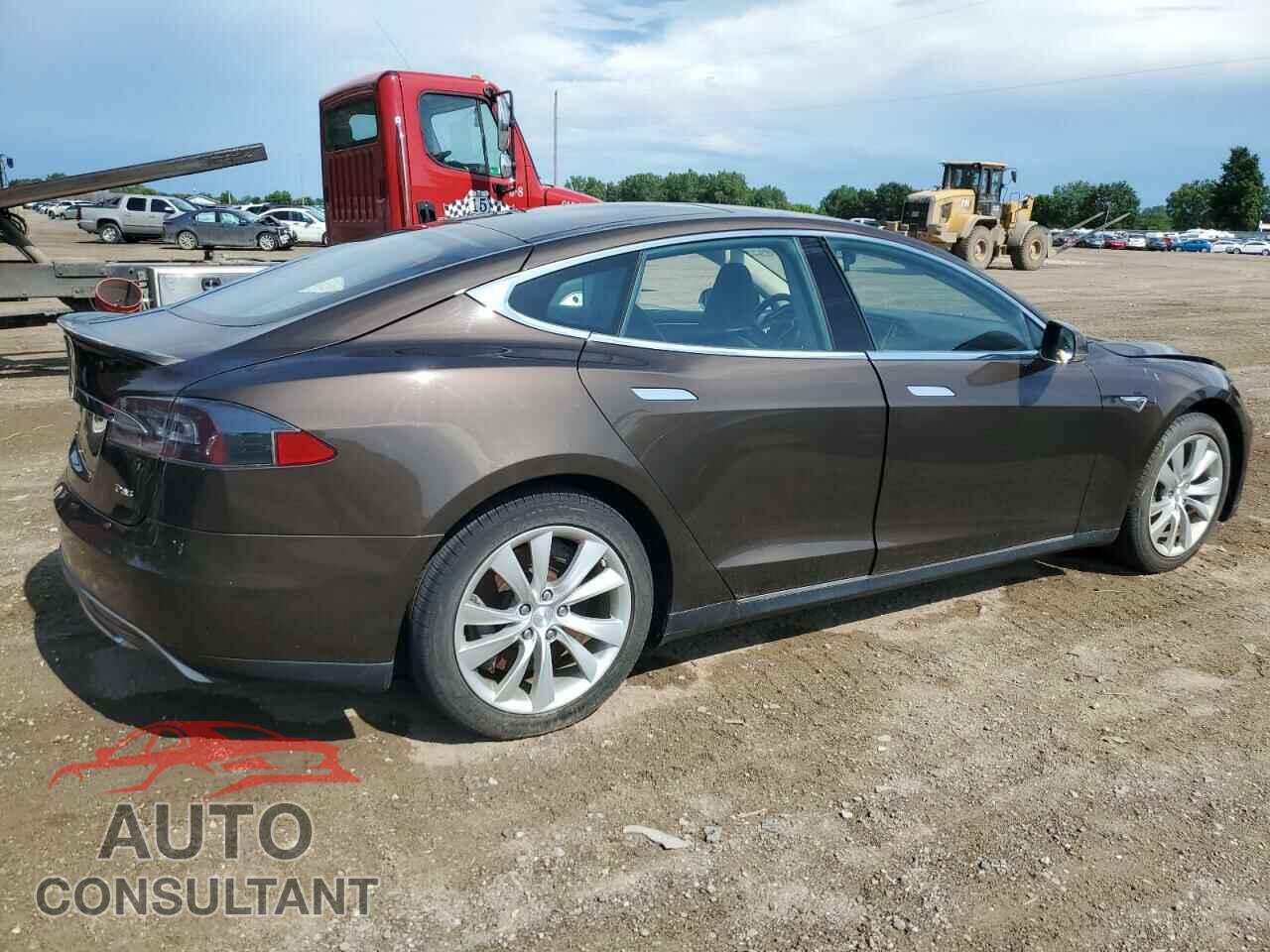 TESLA MODEL S 2014 - 5YJSA1H17EFP31977