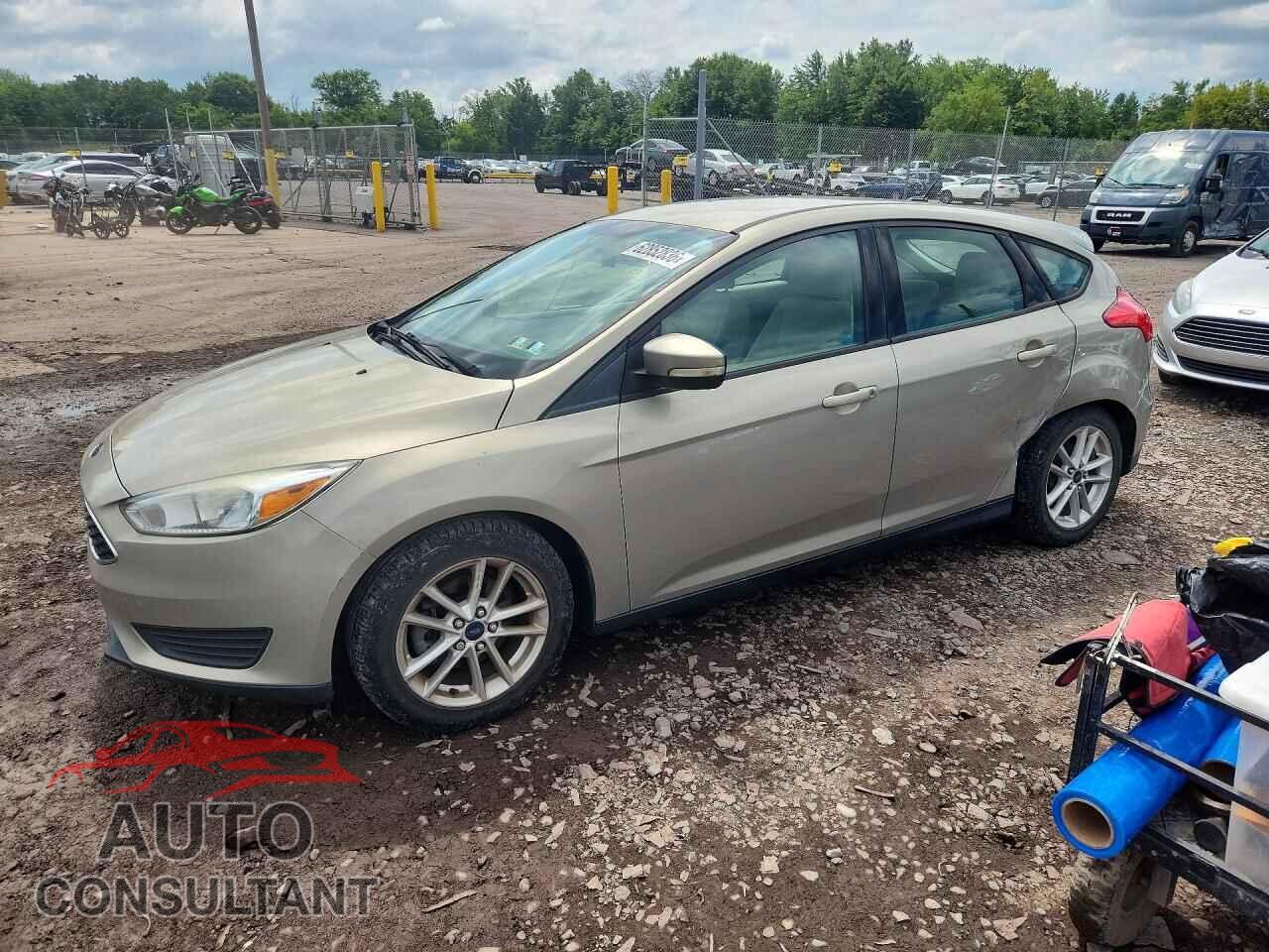 FORD FOCUS 2016 - 1FADP3K2XGL296379