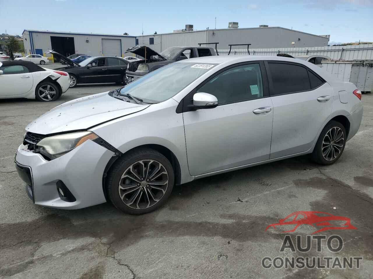 TOYOTA COROLLA 2015 - 5YFBURHE8FP283599