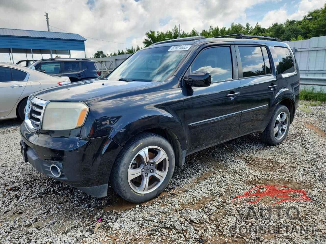HONDA PILOT 2015 - 5FNYF3H30FB035228