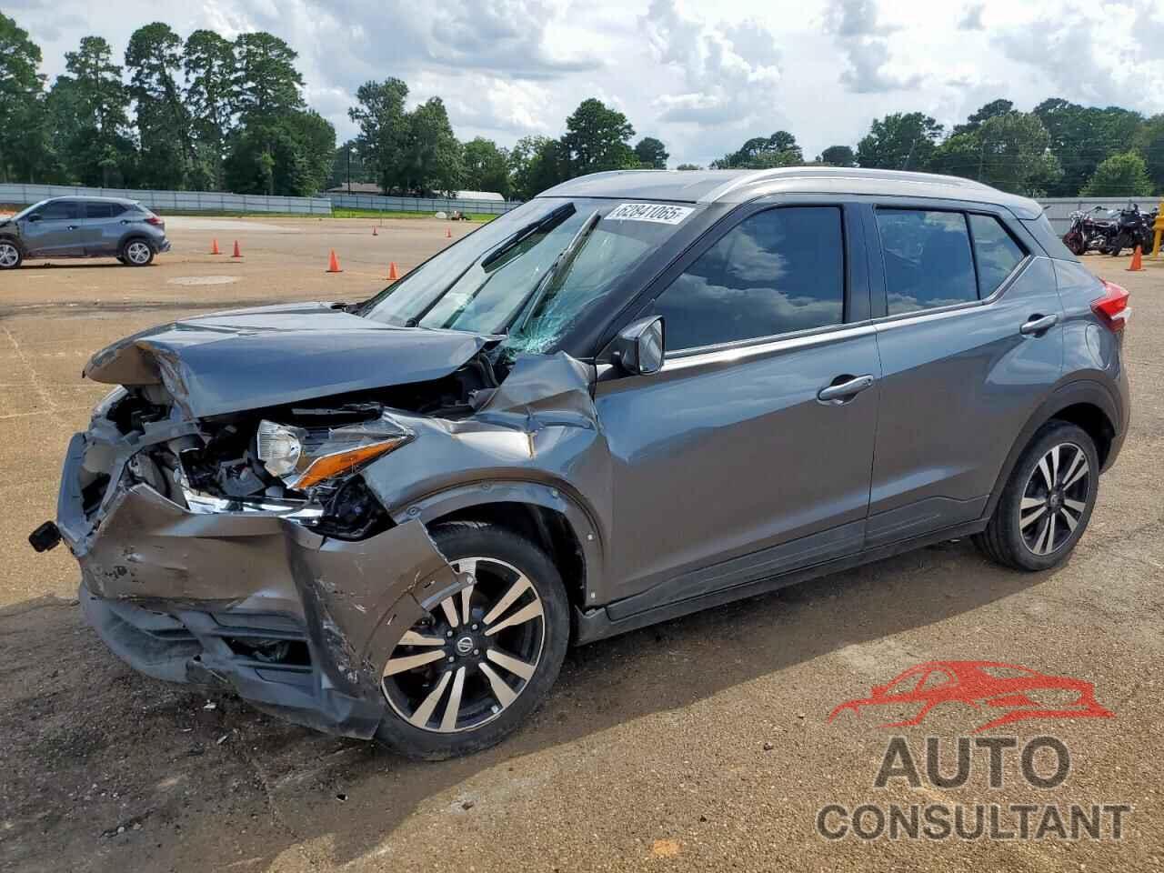 NISSAN KICKS 2019 - 3N1CP5CU1KL540826