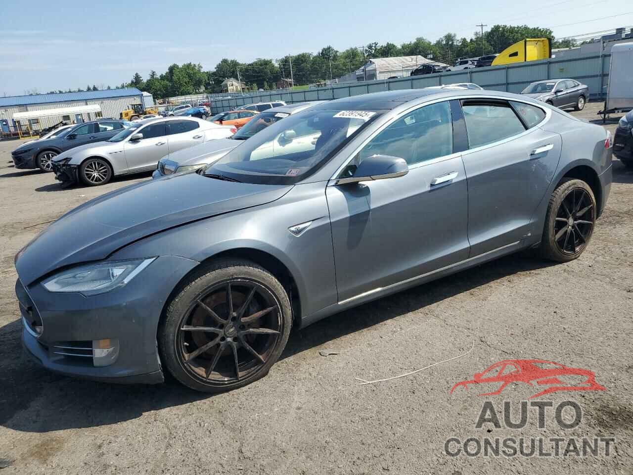 TESLA MODEL S 2013 - 5YJSA1CP5DFP05260