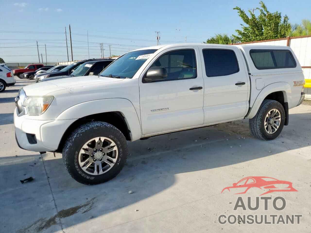 TOYOTA TACOMA 2015 - 5TFLU4EN0FX131149