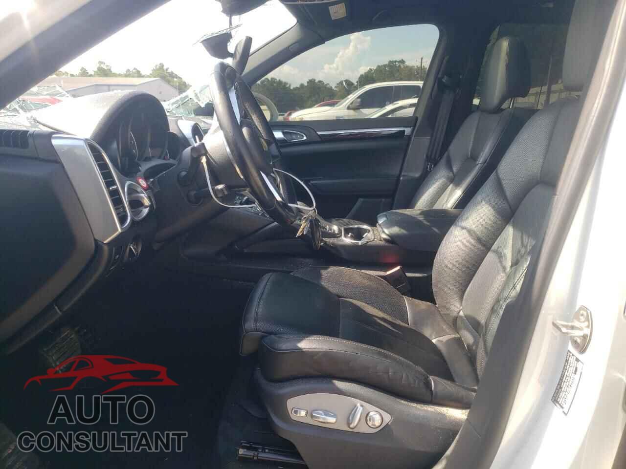 PORSCHE CAYENNE 2016 - WP1AA2A22GLA10730