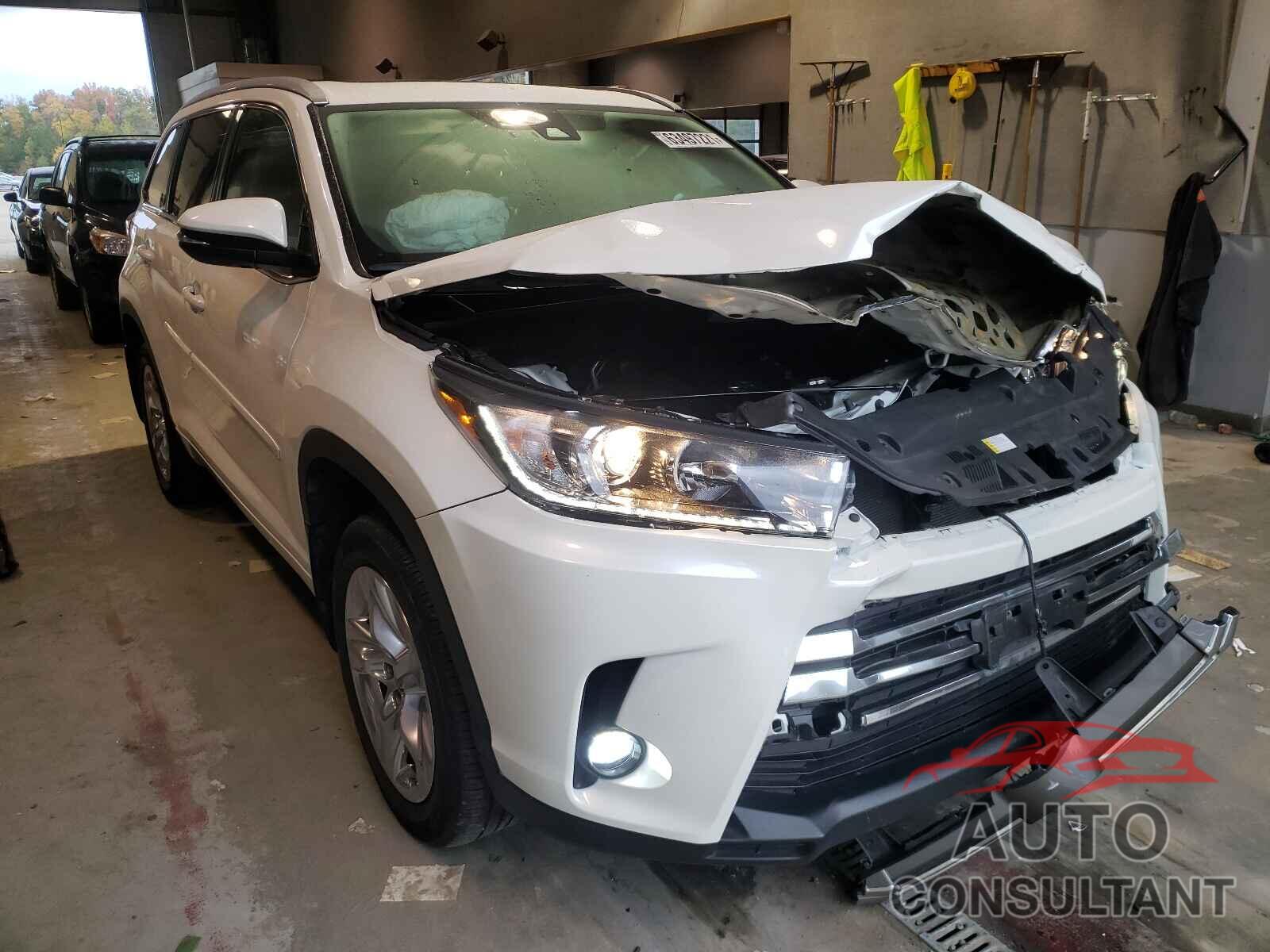 TOYOTA HIGHLANDER 2019 - 5TDDZRFH8KS745586