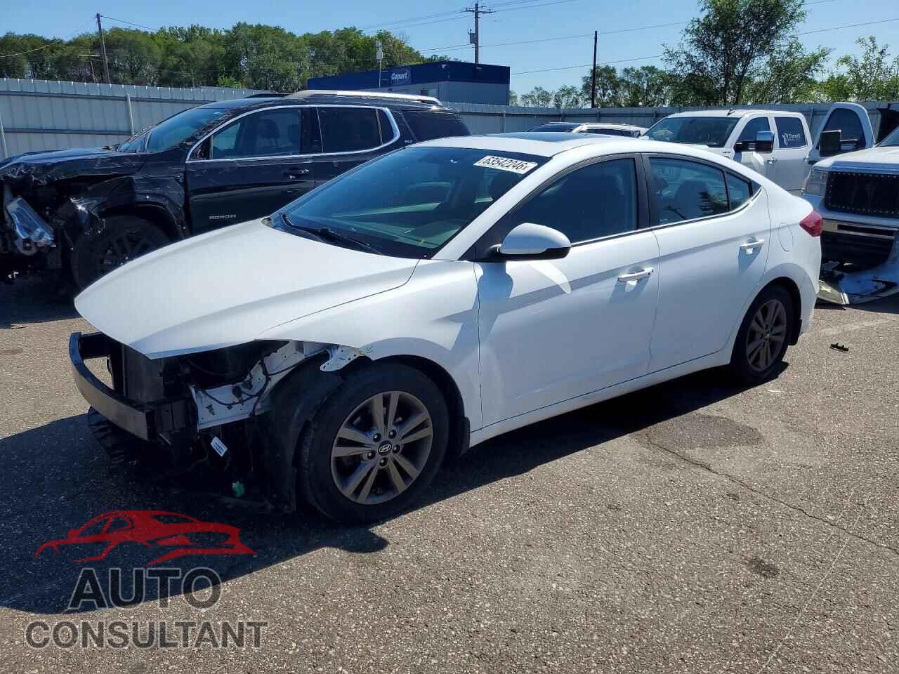 HYUNDAI ELANTRA 2018 - 5NPD84LF0JH347320