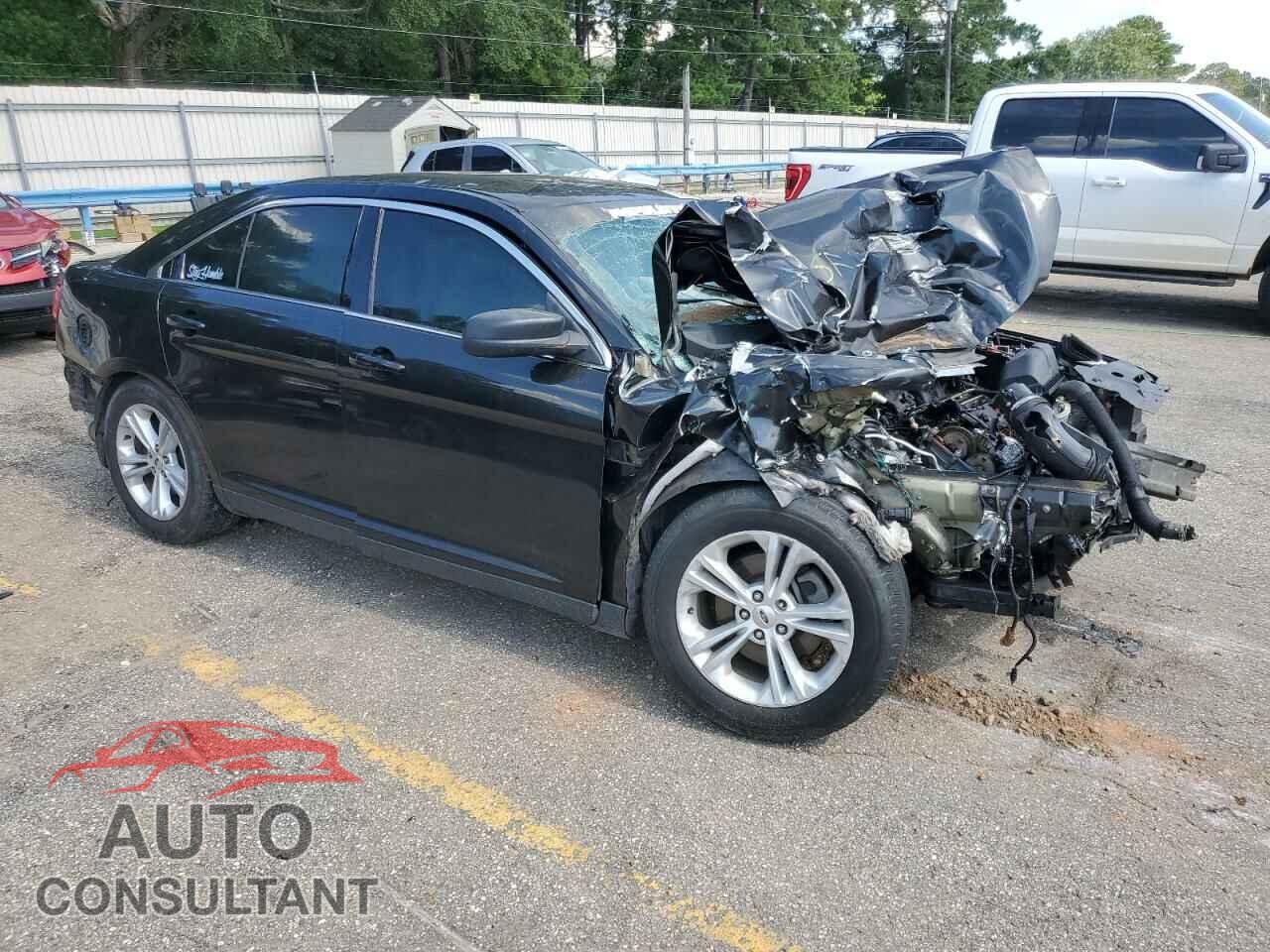 FORD TAURUS 2015 - 1FAHP2D82FG203455