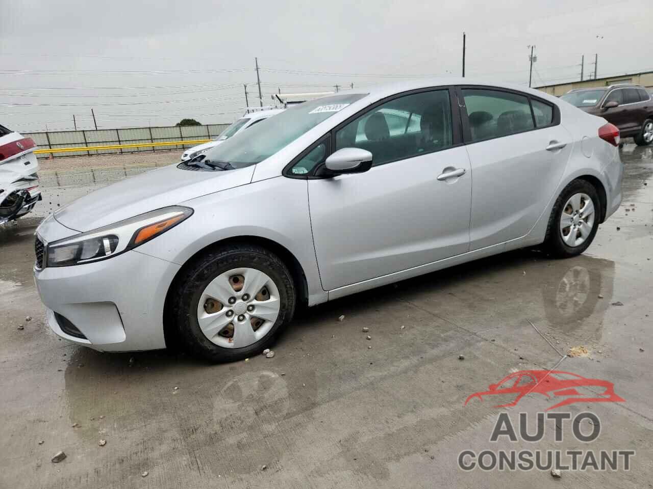 KIA FORTE 2018 - 3KPFK4A75JE165624