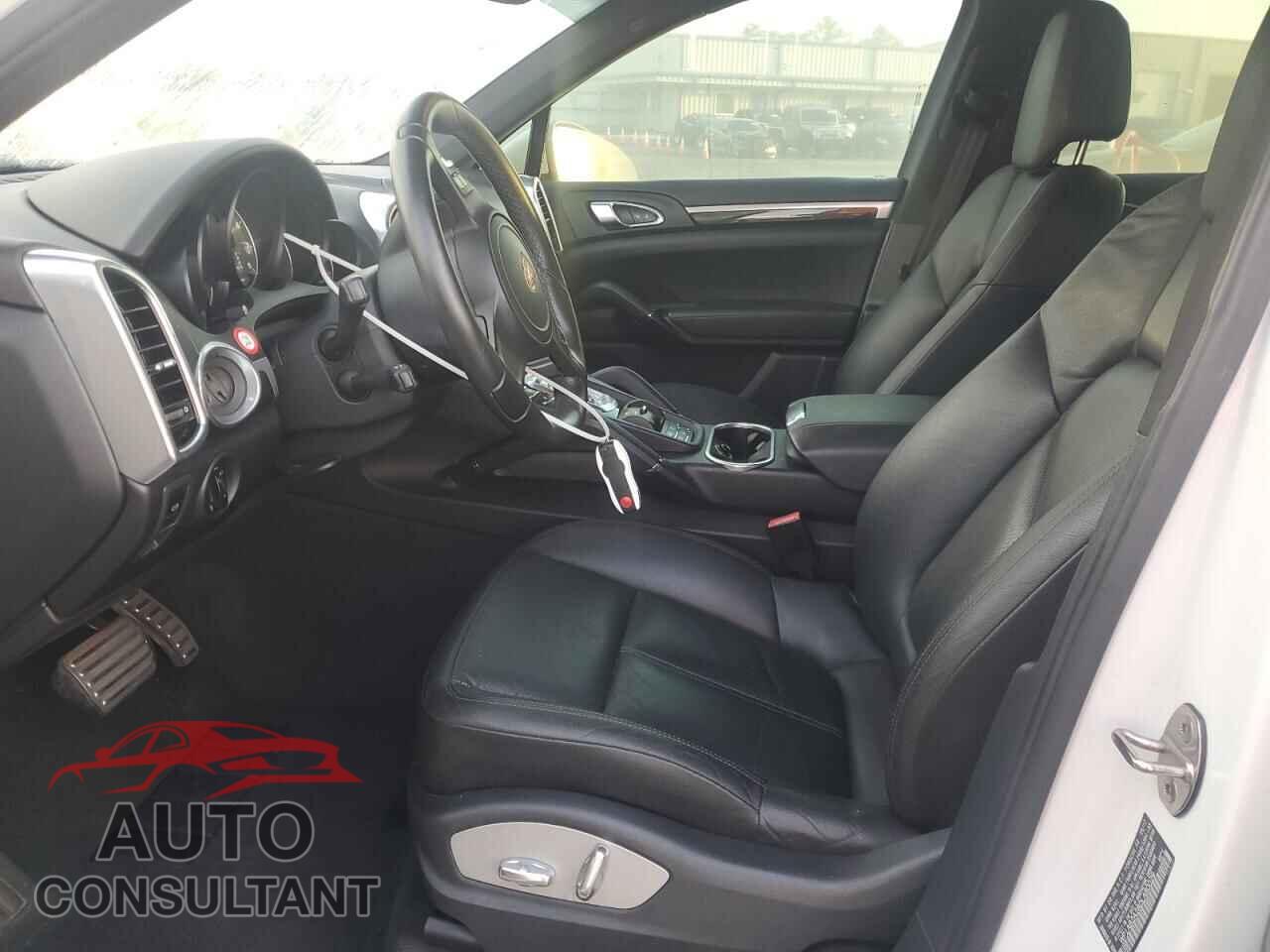 PORSCHE CAYENNE 2013 - WP1AB2A28DLA80029
