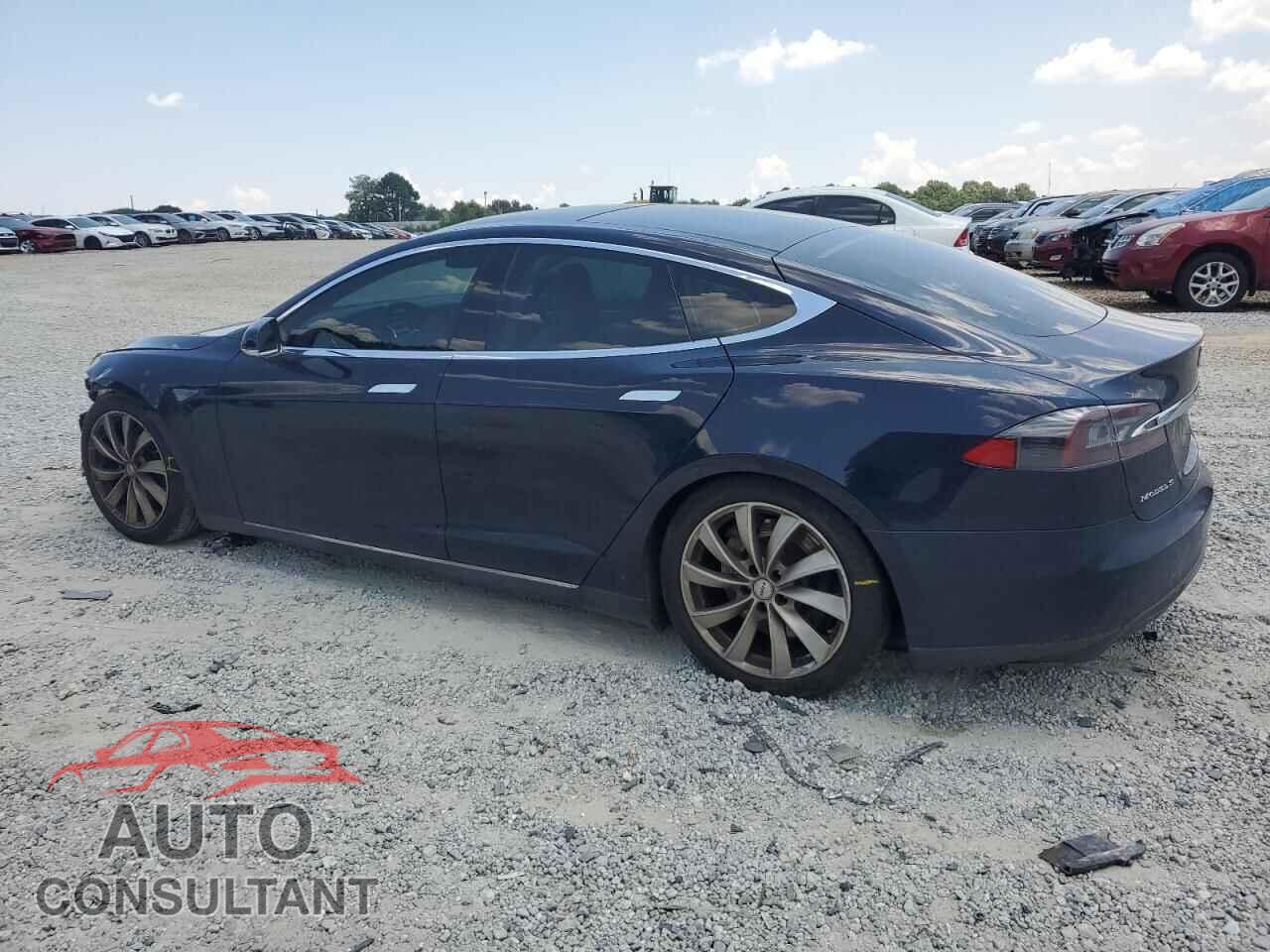 TESLA MODEL S 2013 - 5YJSA1DN8DFP04343