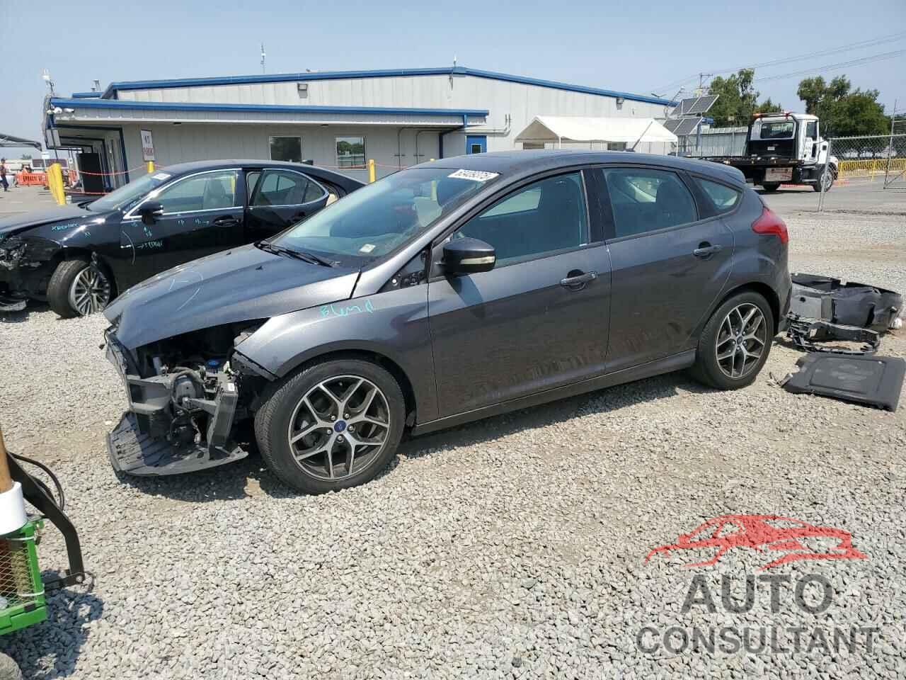 FORD FOCUS 2018 - 1FADP3M23JL223939