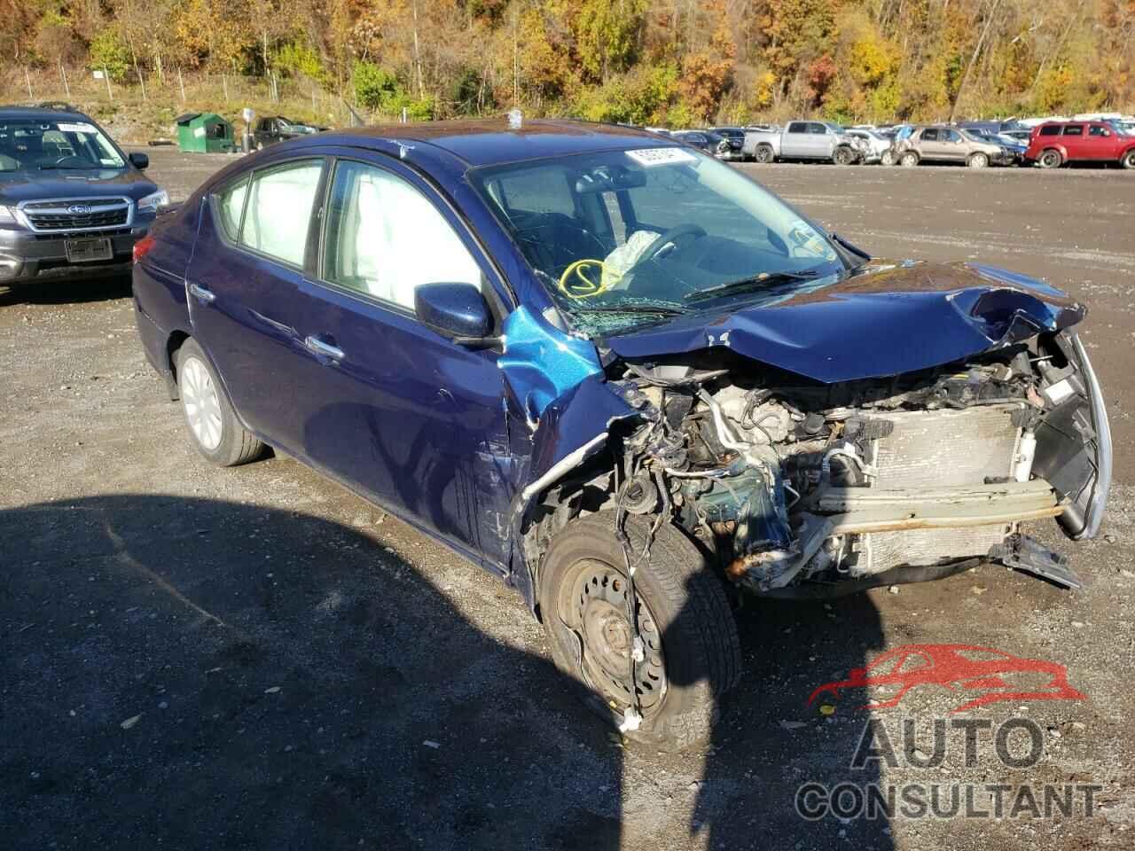 NISSAN VERSA 2018 - 3N1CN7AP3JL858380