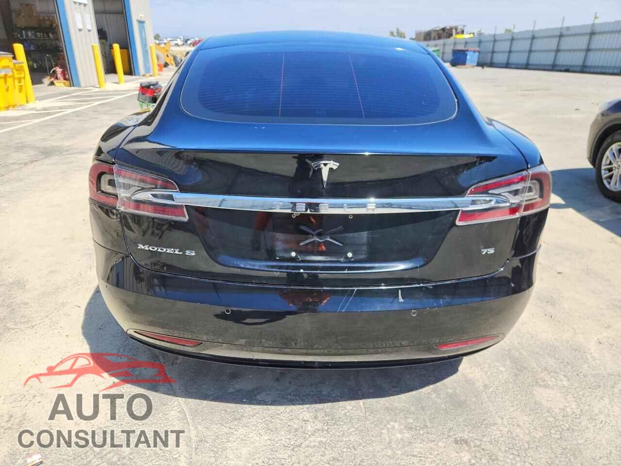 TESLA MODEL S 2016 - 5YJSA1E16GF152907