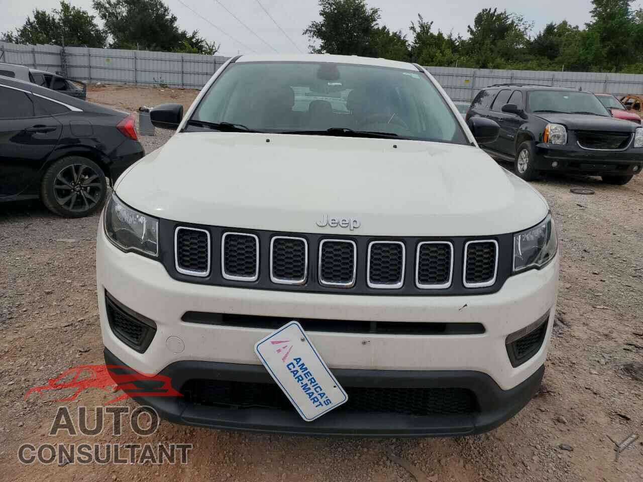 JEEP COMPASS 2018 - 3C4NJCAB3JT123431
