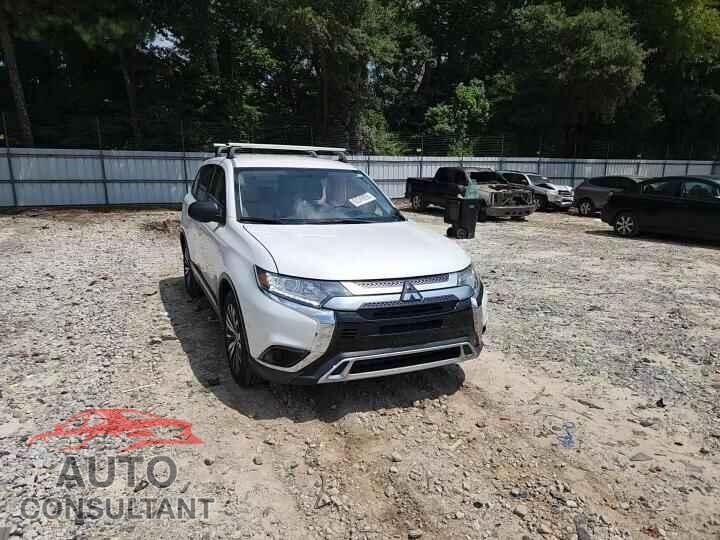 MITSUBISHI OUTLANDER 2019 - JA4AD2A39KZ025839