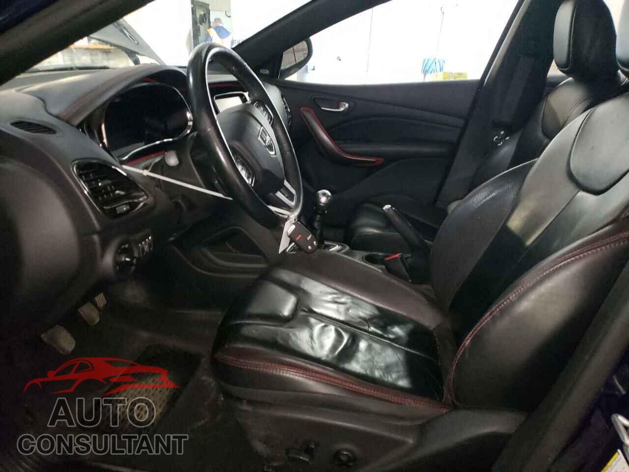 DODGE DART 2015 - 1C3CDFEB5FD410975