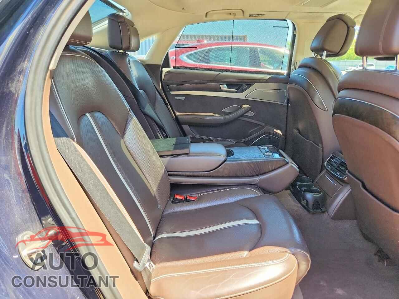 AUDI A8 2013 - WAUR2AFD2DN012917