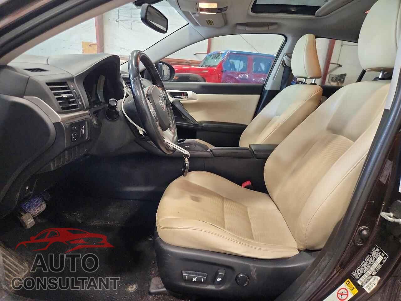 LEXUS CT 200 2013 - JTHKD5BH2D2124325