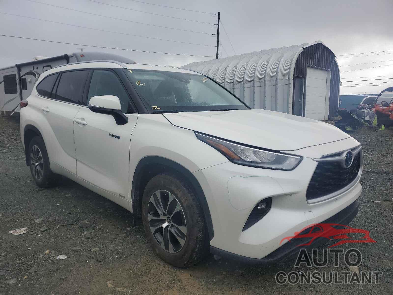 TOYOTA HIGHLANDER 2021 - 5TDGBRCH9MS051918