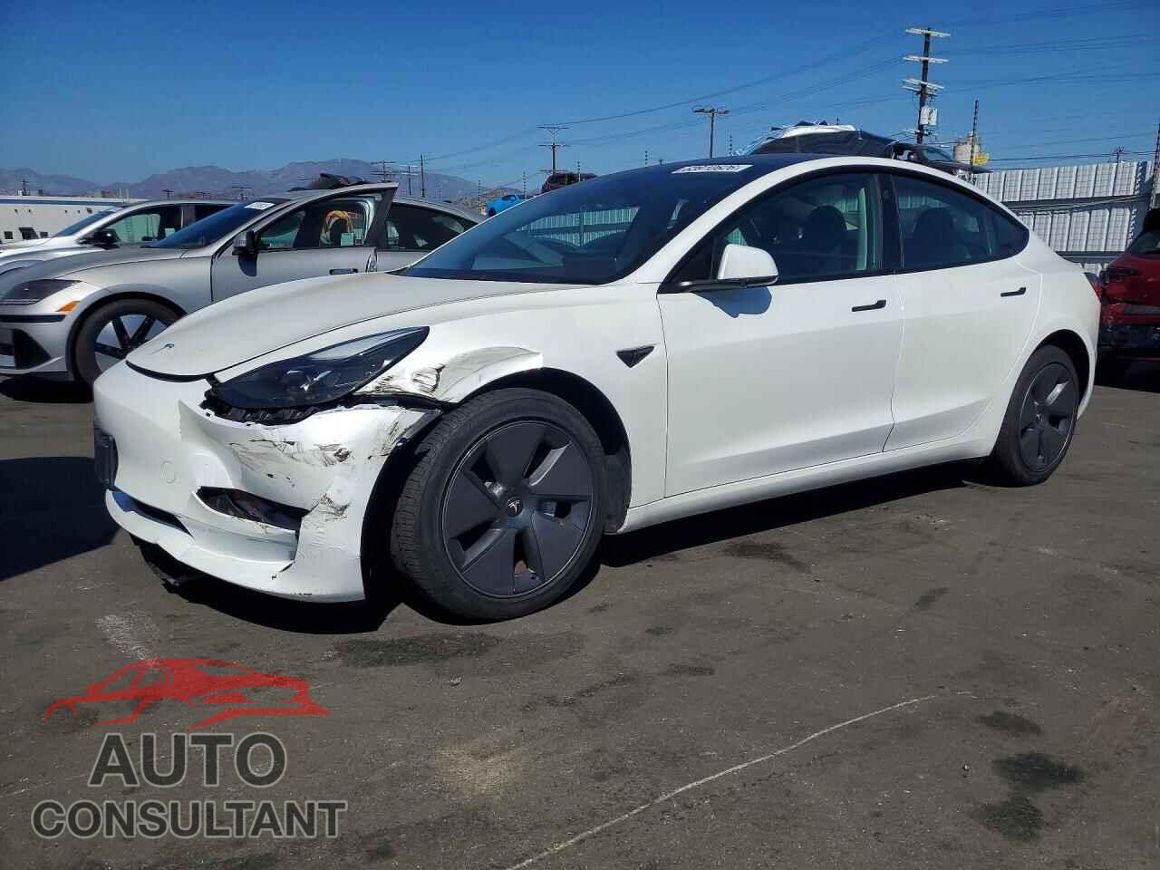 TESLA MODEL 3 2023 - 5YJ3E1EA5PF672878