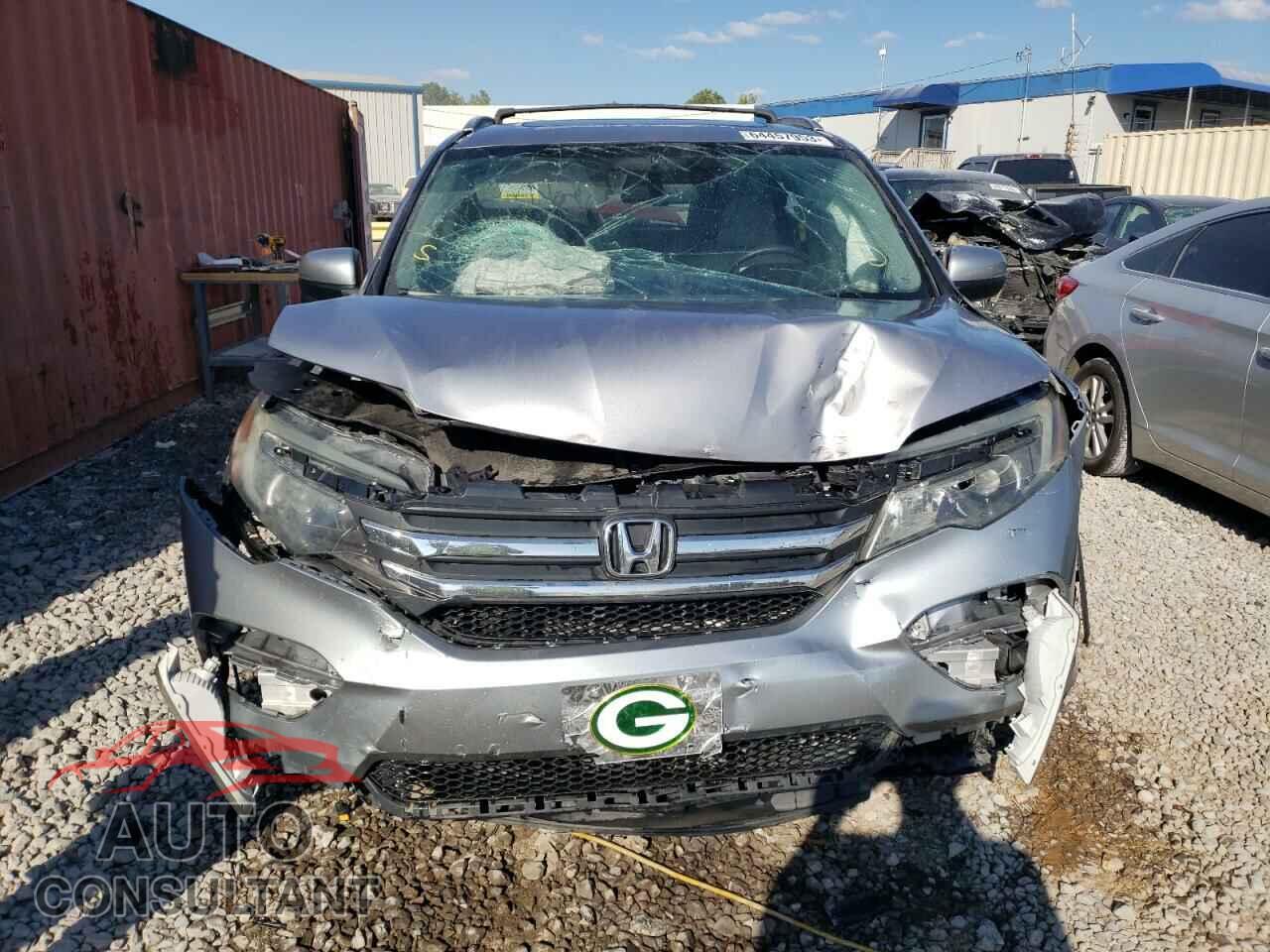 HONDA PILOT 2017 - 5FNYF5H58HB044758