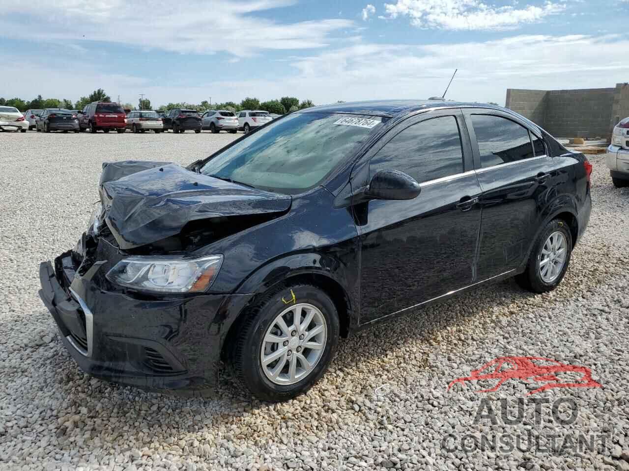 CHEVROLET SONIC 2019 - 1G1JD5SBXK4114676
