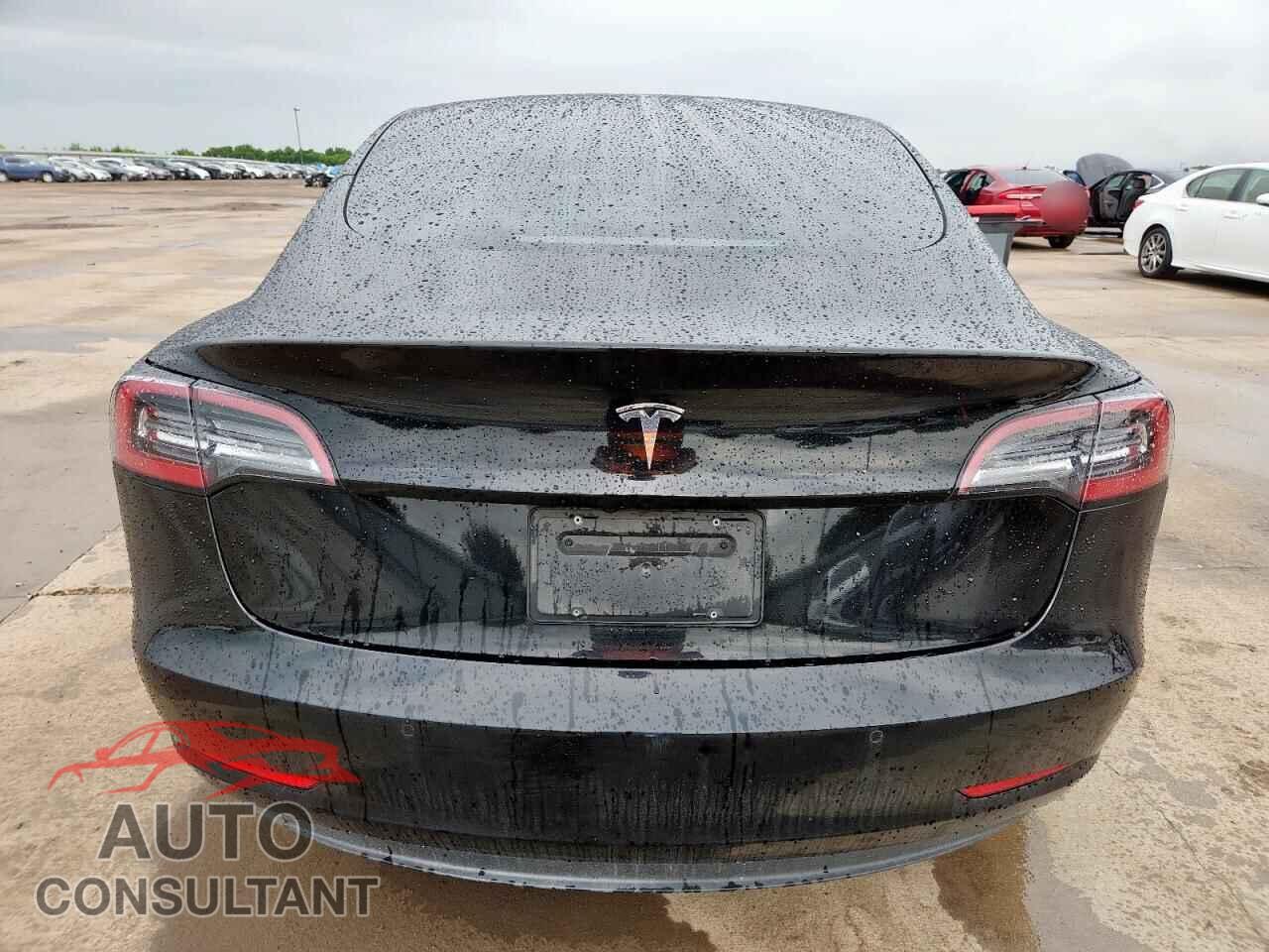 TESLA MODEL 3 2022 - 5YJ3E1EA2NF331046