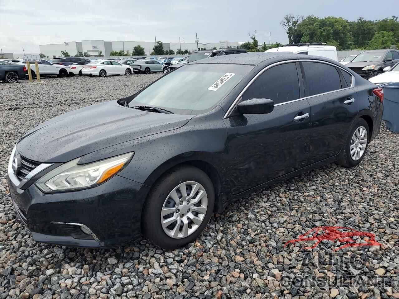 NISSAN ALTIMA 2017 - 1N4AL3AP7HN334555