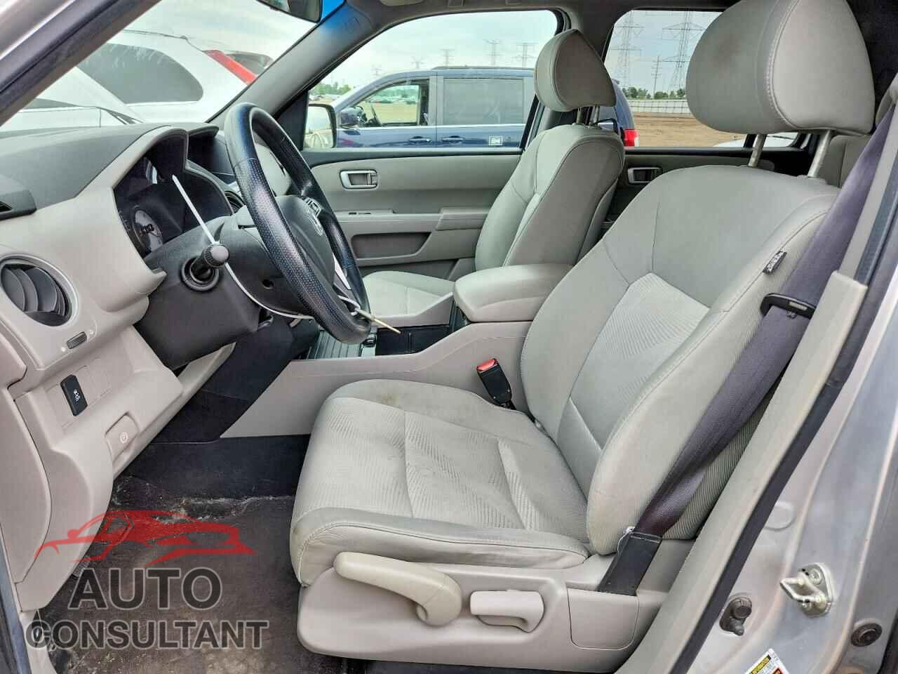 HONDA PILOT 2012 - 5FNYF4H20CB012847