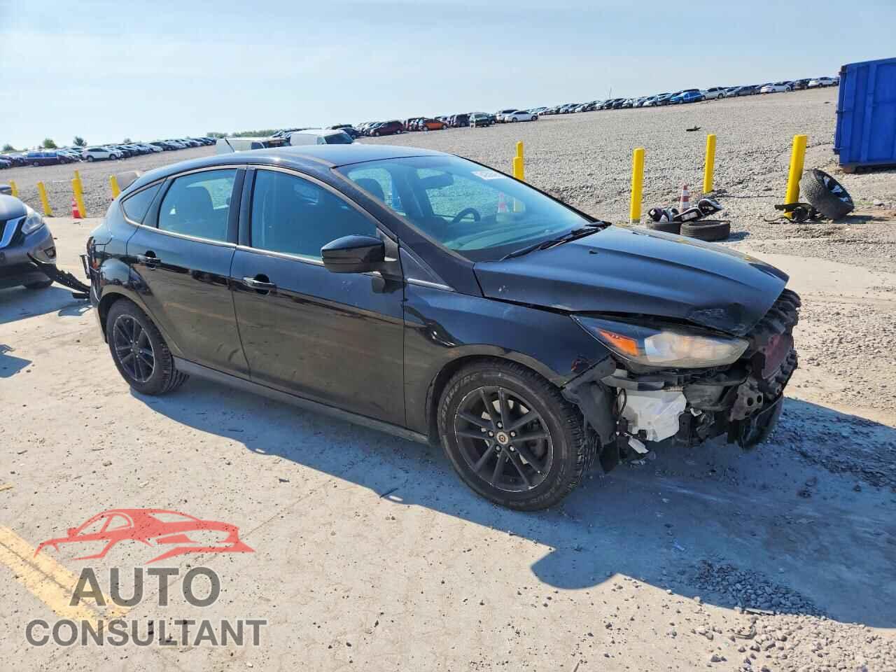FORD FOCUS 2017 - 1FADP3K29HL291062