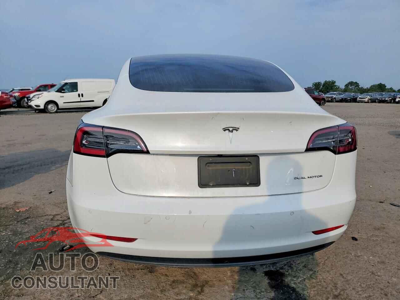 TESLA MODEL 3 2020 - 5YJ3E1EB8LF636993