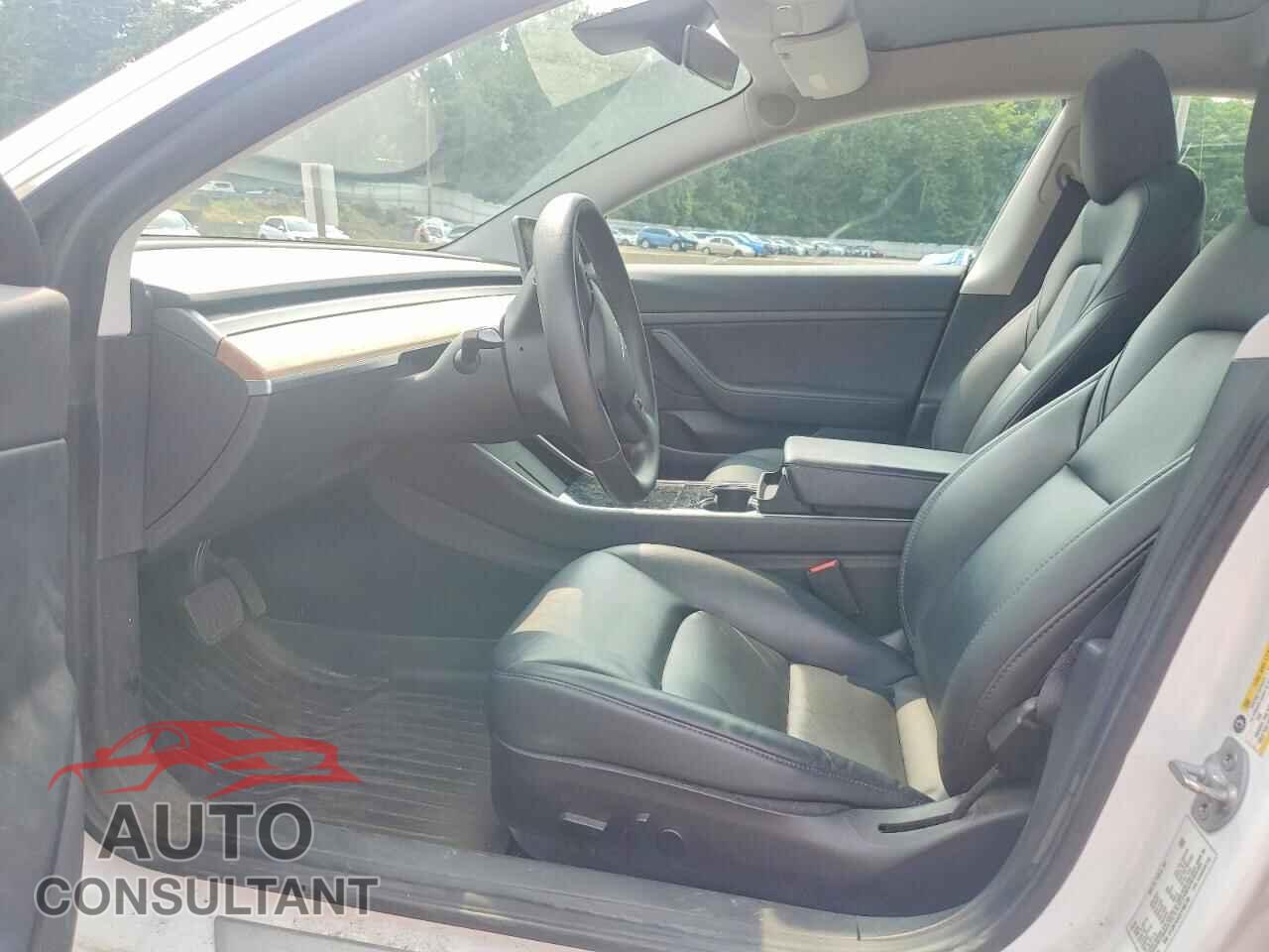 TESLA MODEL 3 2020 - 5YJ3E1EA2LF785195