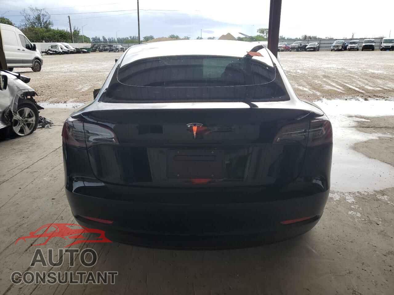 TESLA MODEL 3 2023 - 5YJ3E1EA4PF469884