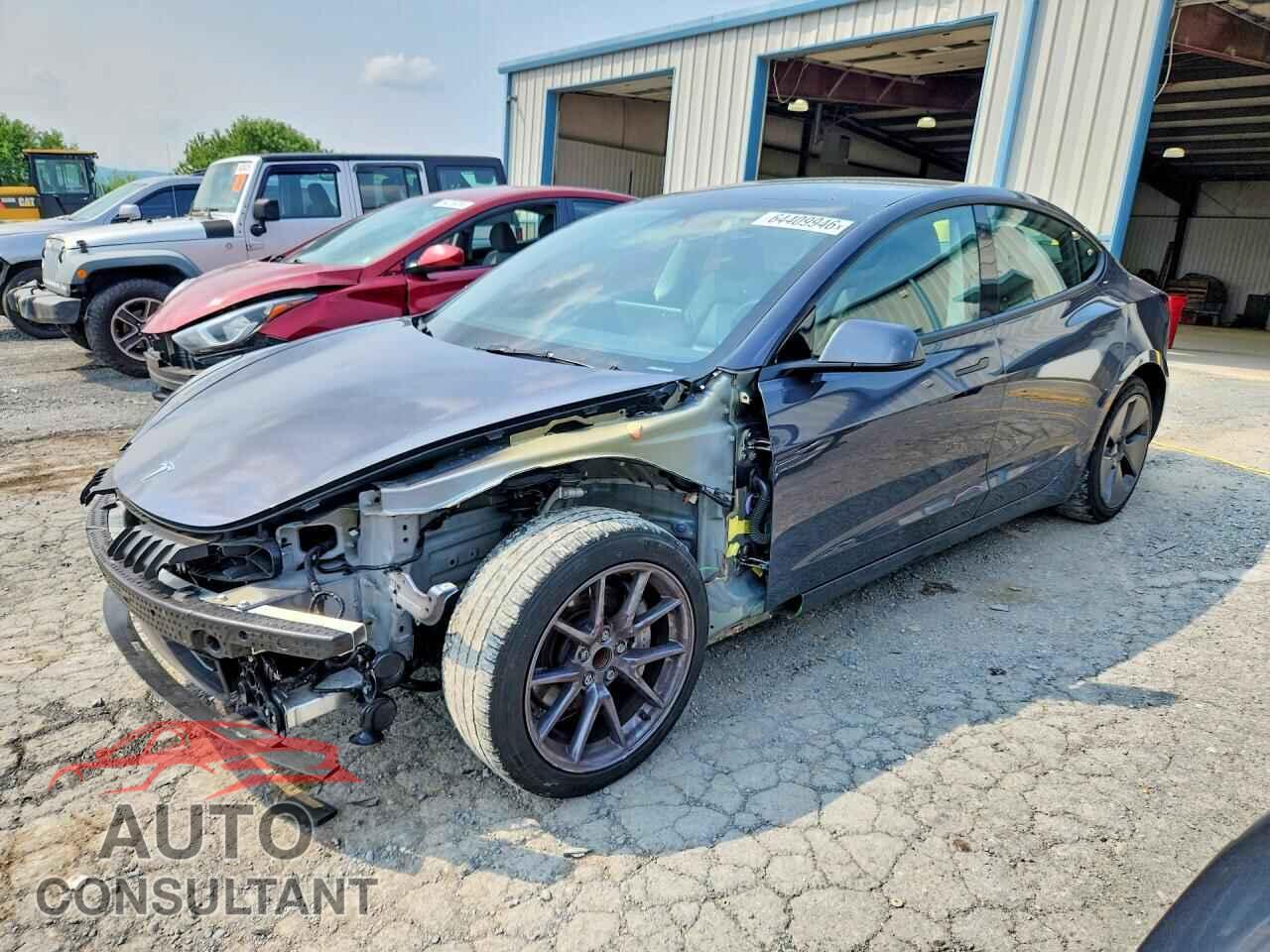 TESLA MODEL 3 2023 - 5YJ3E1EA5PF641761