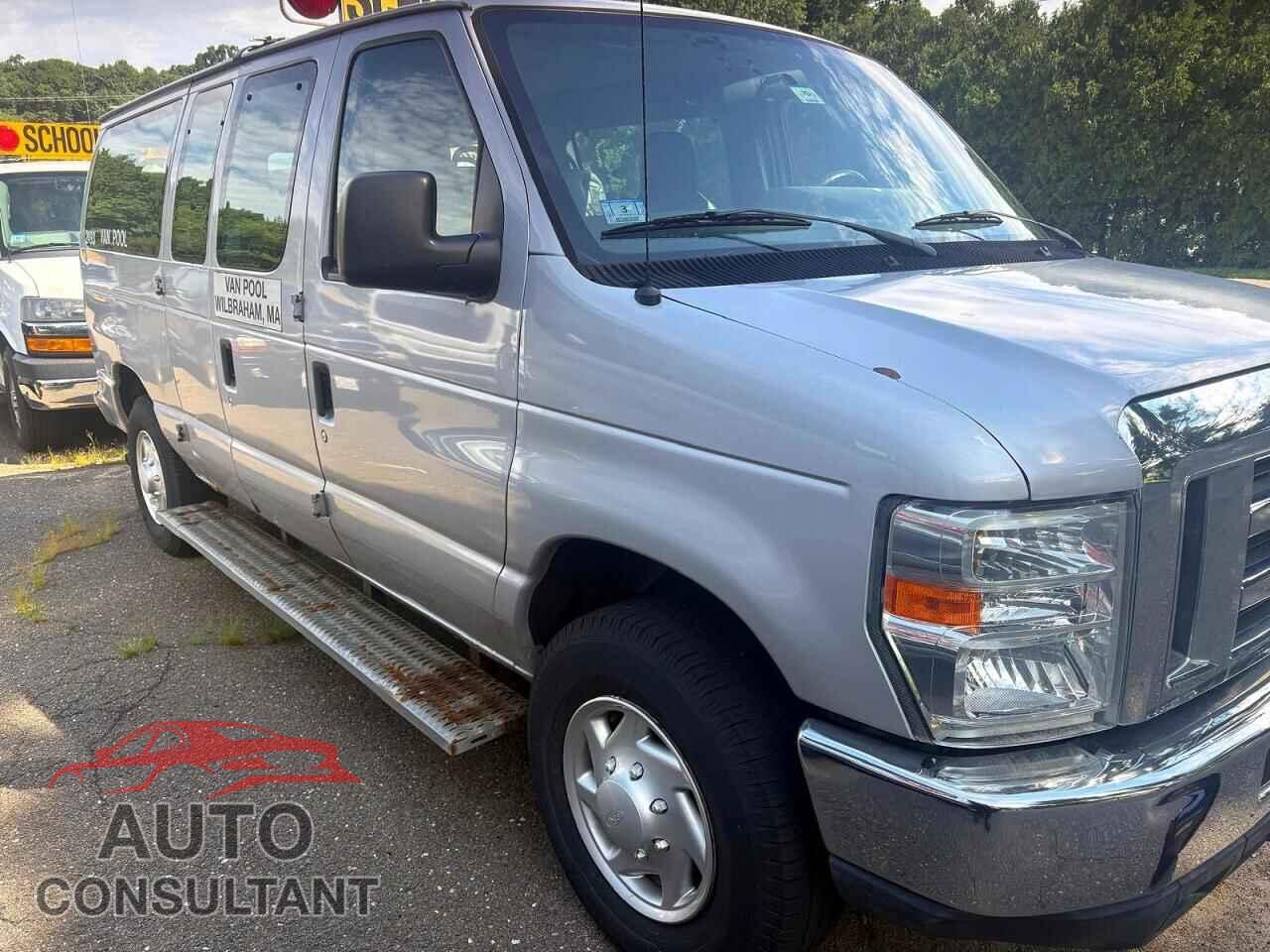 FORD ECONOLINE 2013 - 1FTNE2EW5DDB17877