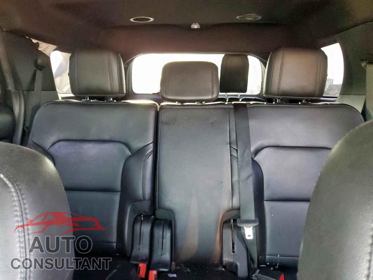 FORD EXPLORER 2018 - 1FM5K7D83JGA79807