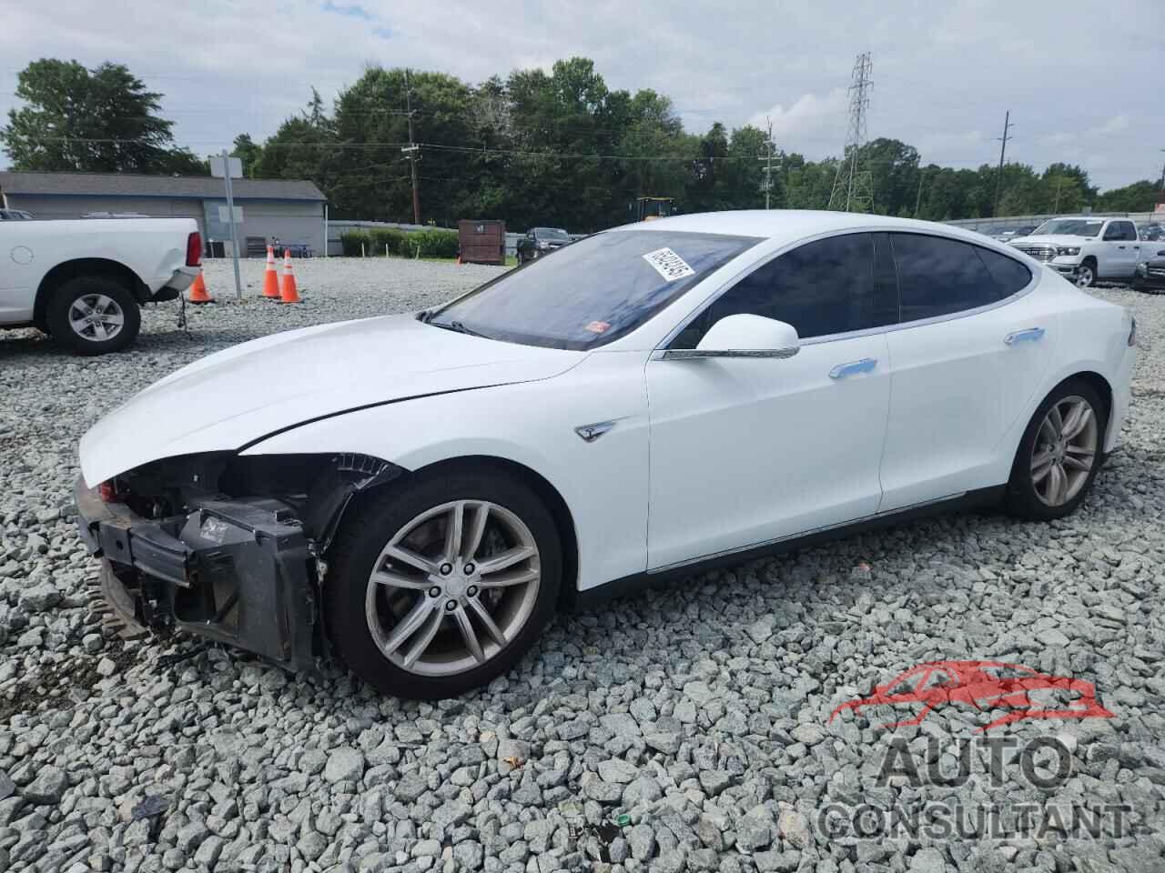 TESLA MODEL S 2015 - 5YJSA1S21FF082745