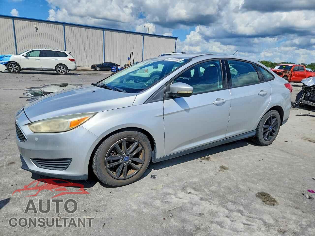 FORD FOCUS 2017 - 1FADP3F21HL248247