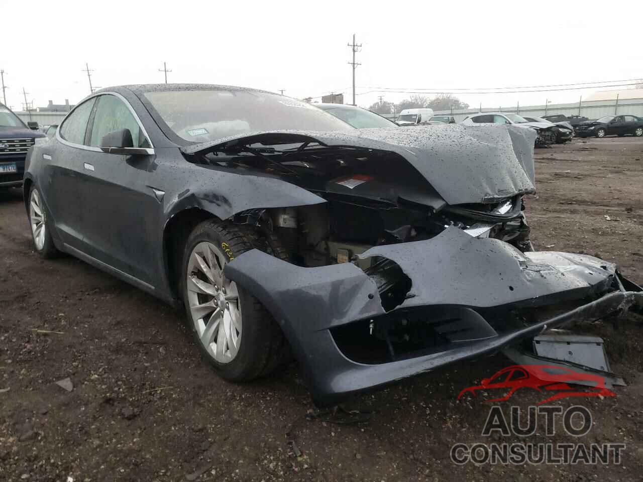 TESLA MODEL S 2018 - 5YJSA1E20JF268703