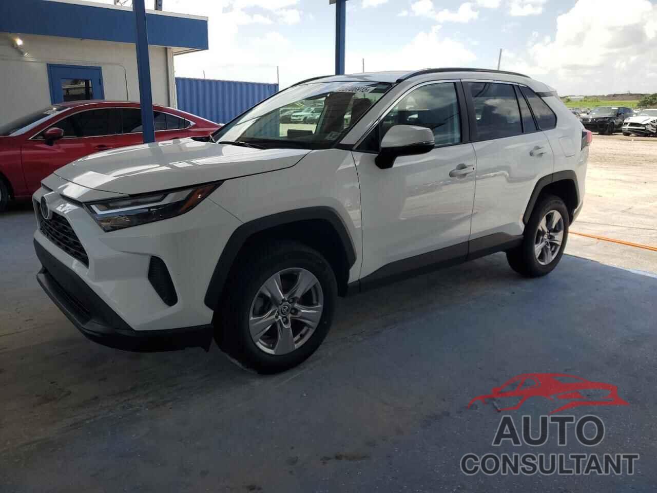 TOYOTA RAV4 2022 - 2T3W1RFV8NW206457