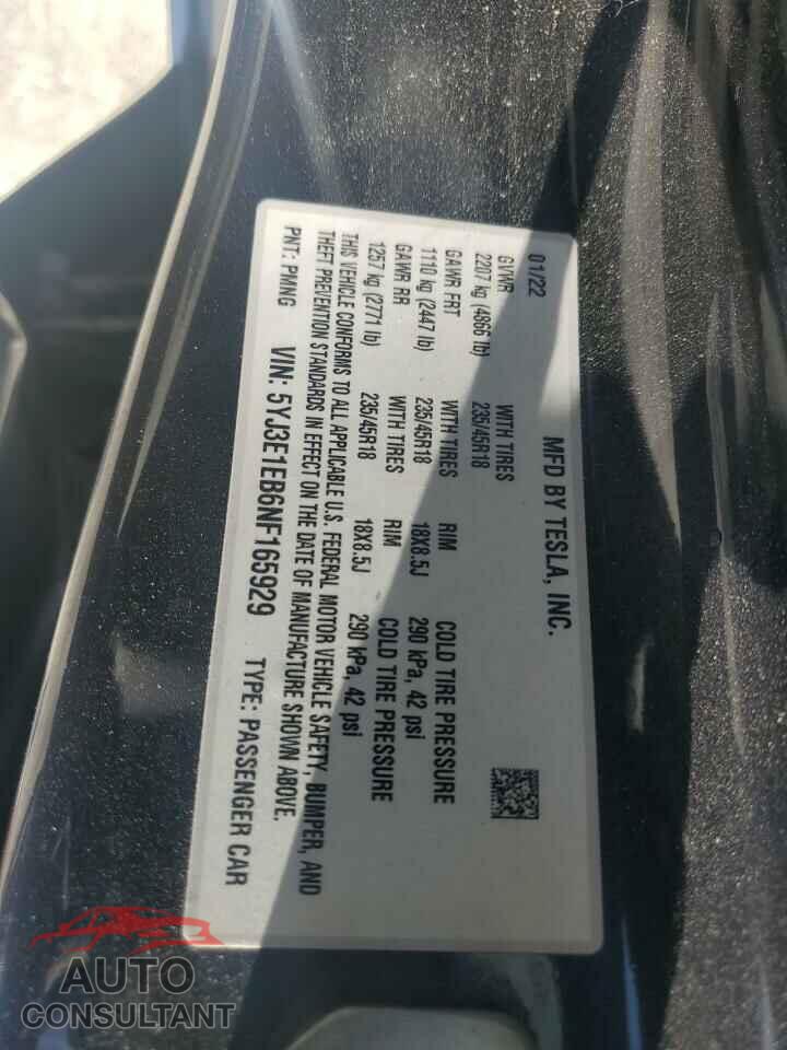 TESLA MODEL 3 2022 - 5YJ3E1EB6NF165929