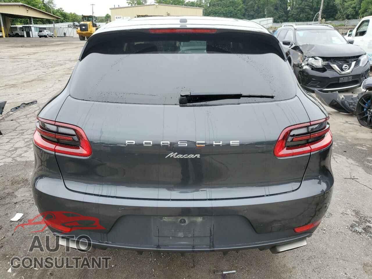 PORSCHE MACAN 2018 - WP1AA2A52JLB06035