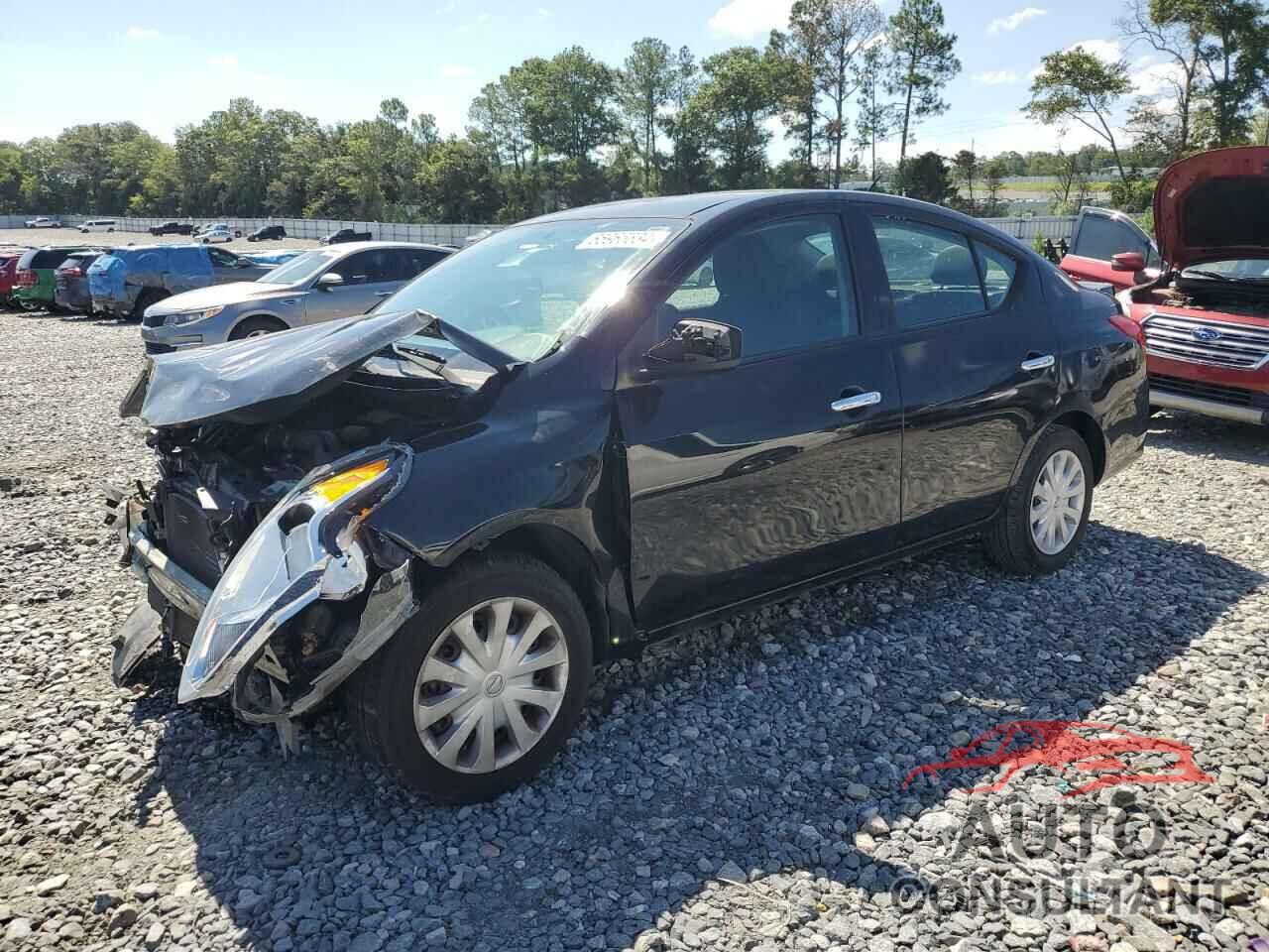 NISSAN VERSA 2017 - 3N1CN7AP1HL841703