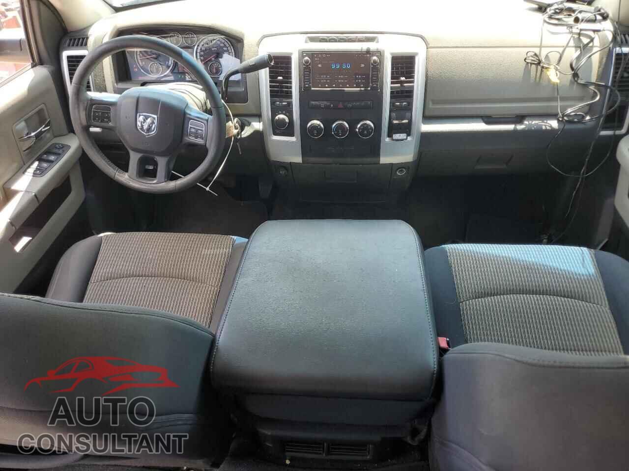 DODGE RAM 1500 2012 - 1C6RD7LT8CS241055