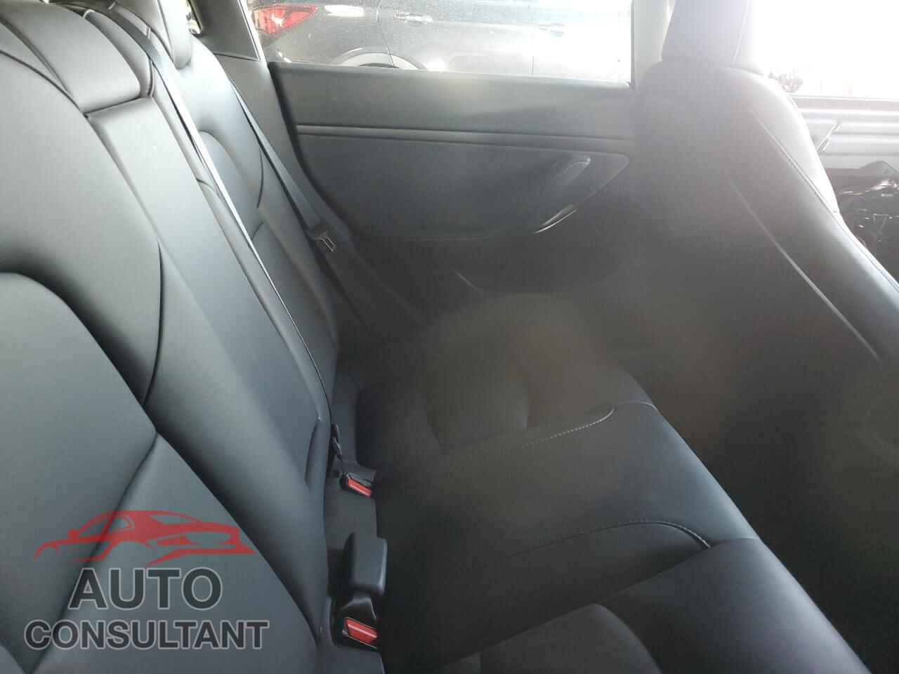 TESLA MODEL 3 2023 - 5YJ3E1EA2PF708185