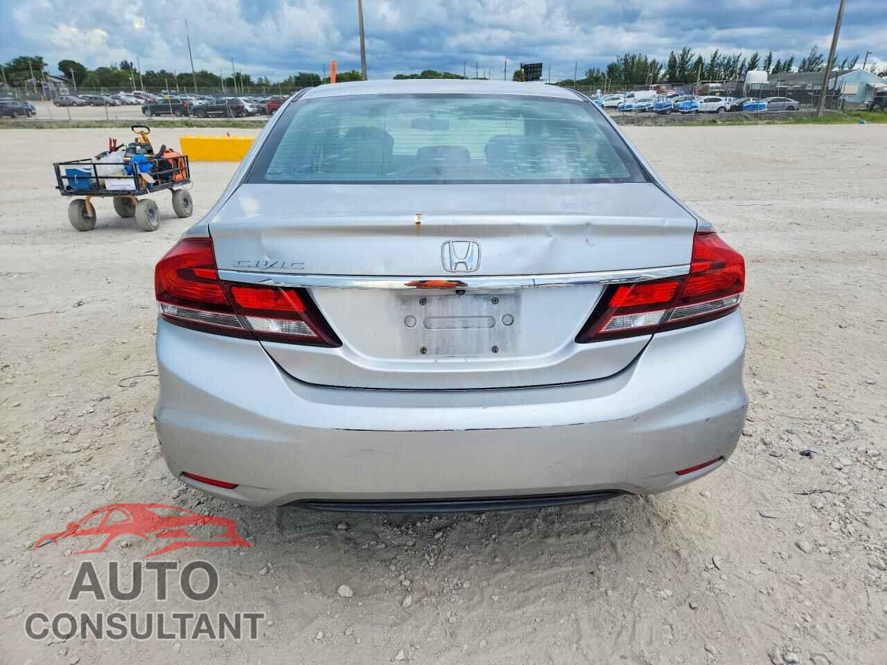 HONDA CIVIC 2014 - 19XFB2F55EE017183