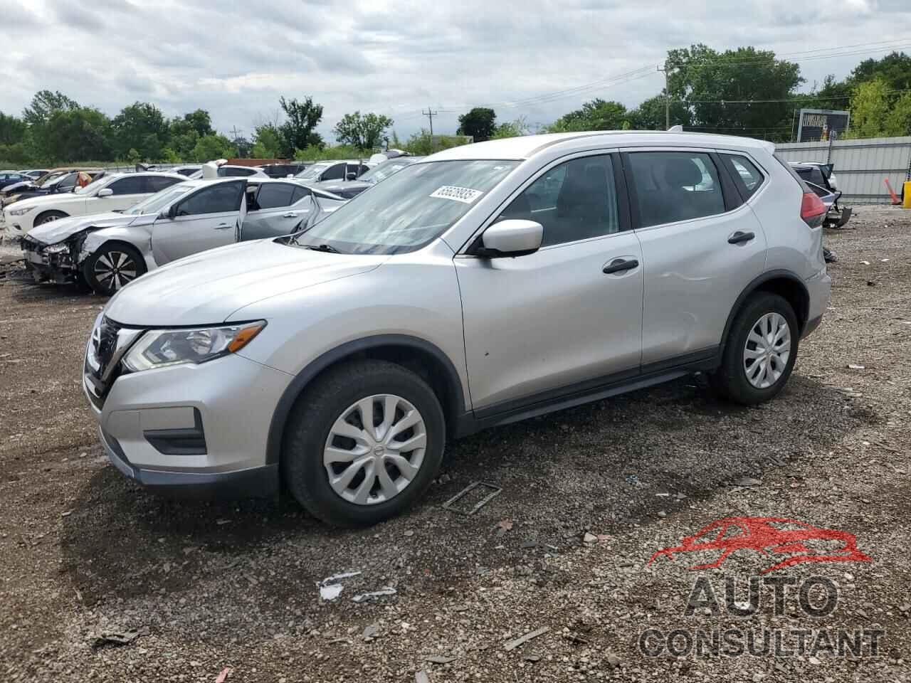 NISSAN ROGUE 2017 - KNMAT2MV2HP510446