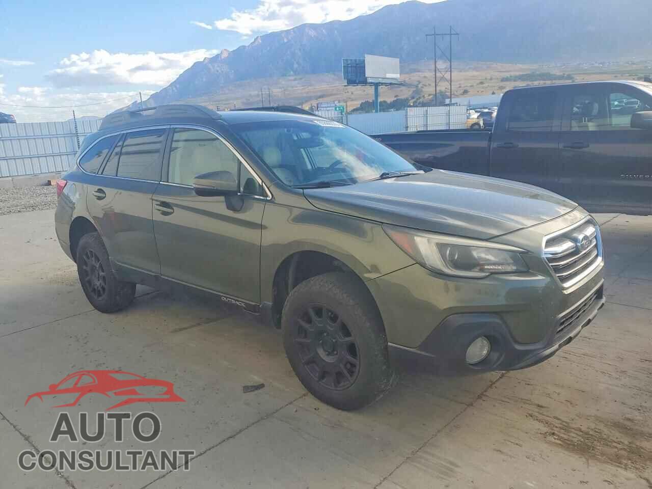 SUBARU OUTBACK 2018 - 4S4BSAFC9J3355352
