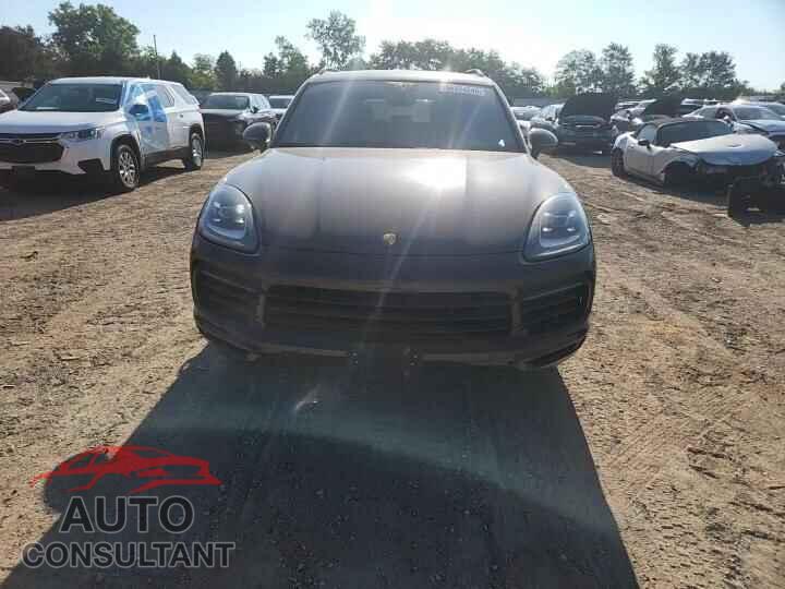 PORSCHE CAYENNE 2019 - WP1AA2AY3KDA06726